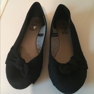 Women’s shoes BUY 1 item, Get the 2nd FREE!!